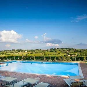 https://agriturismo-sanguineto.it-tuscanyhotel.com